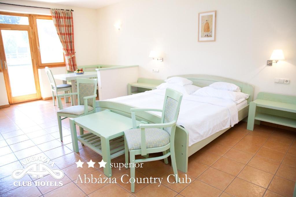 Hotel Abbazia Country Club à Nemesnép Extérieur photo